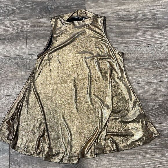 Gold/Bronze Metallic Sleeveless Top - Picture 3 of 5